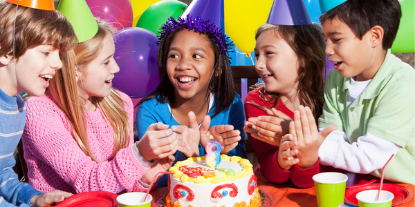 A Importância das Festas de Aniversário Infantil: Celebrando Memórias Inesquecíveis
