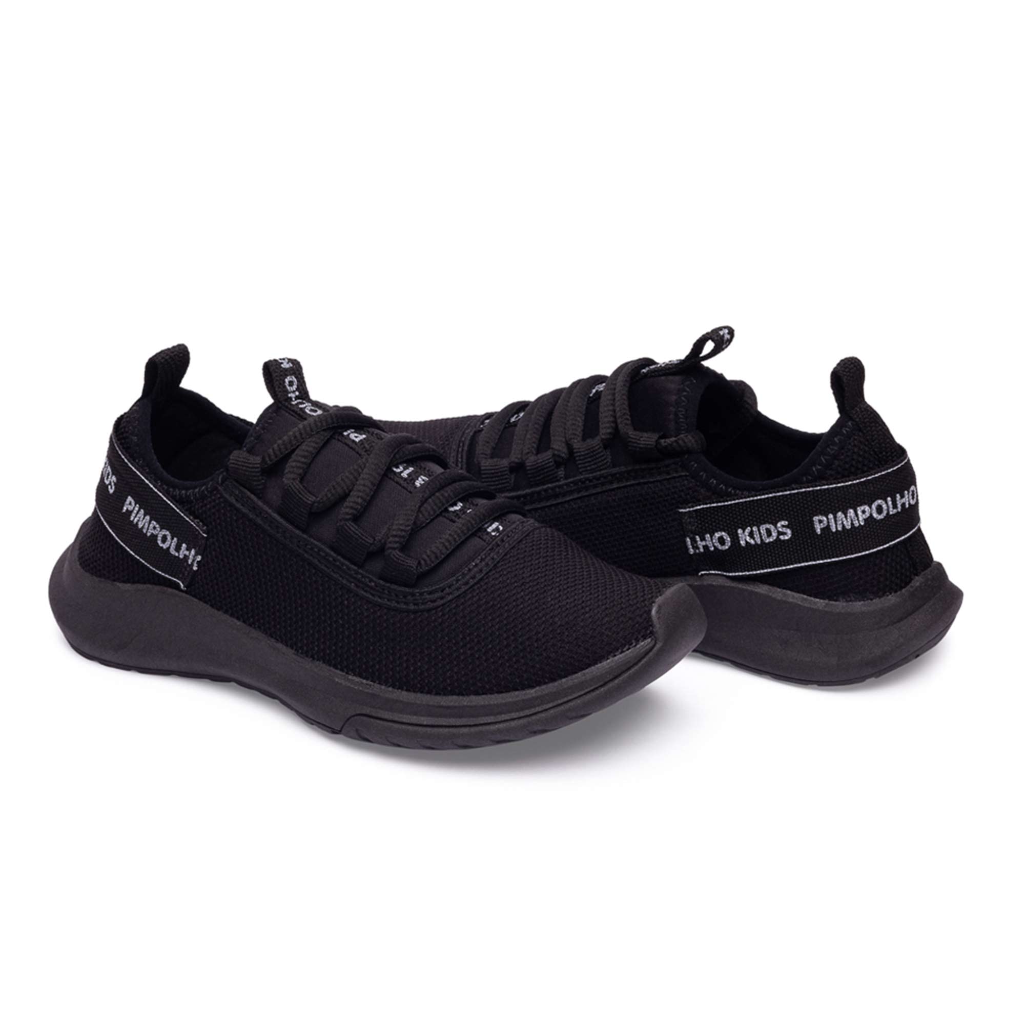 Tenis Preto com Cadarço Pimpolho