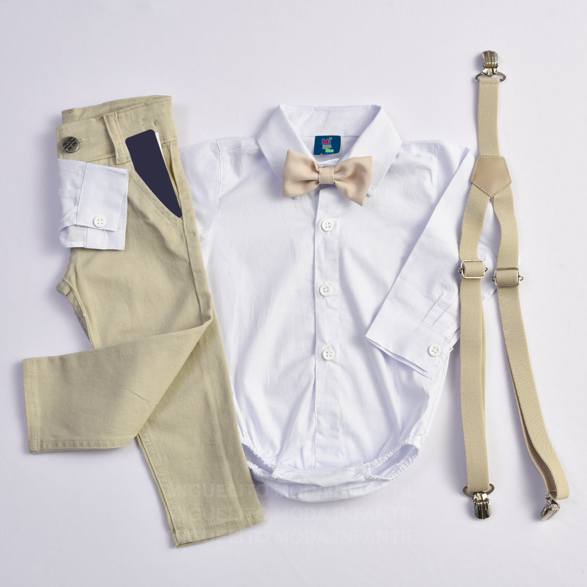 Conjunto Social Infantil Bege Batizado P ao 16 anos (Atacado)