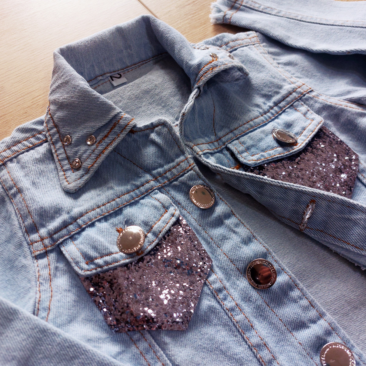 Jaqueta Boiadeira Jeans Feminina com Brilho