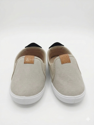 Tênis Slip On Infantil Bege | Sapato Moderno para Pajem e Festas
