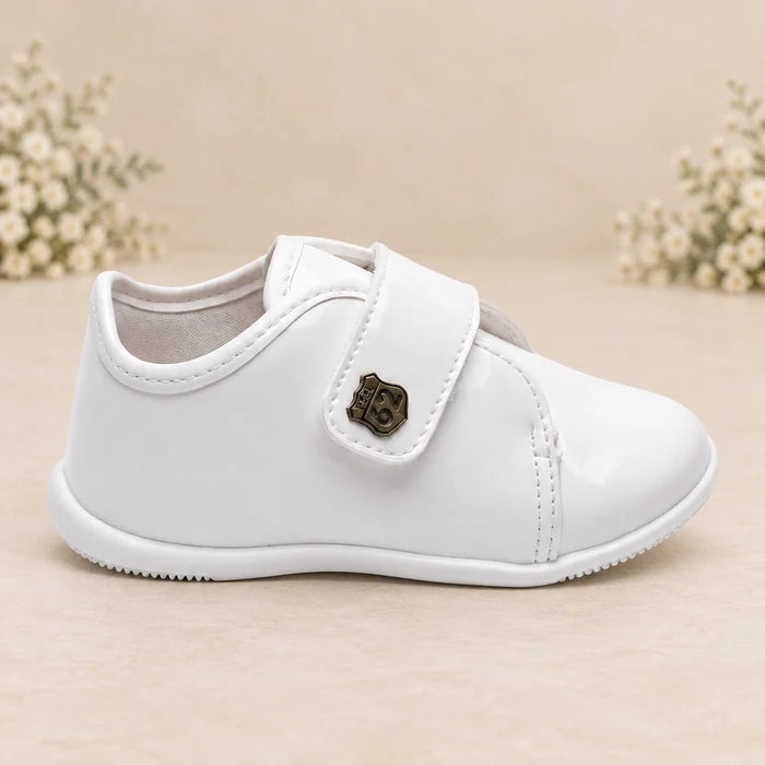 Sapato Infantil Pimpolho Branco em Verniz com Velcro Casamento